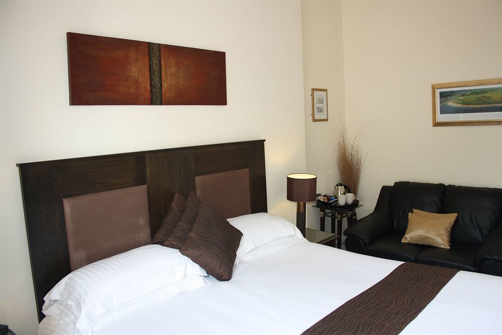 Meadfoot Bay Hotel Torquay Ngoại thất bức ảnh
