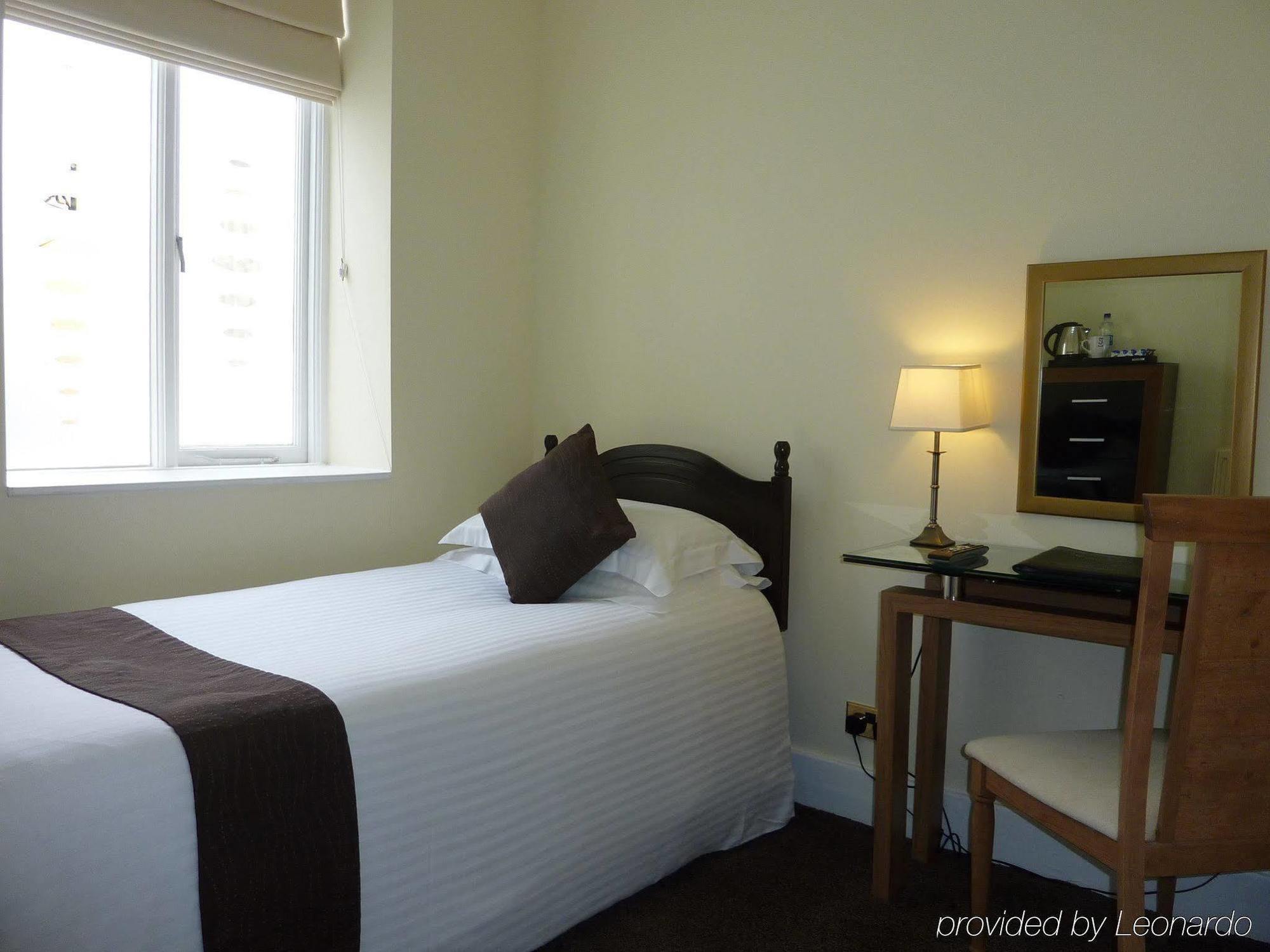 Meadfoot Bay Hotel Torquay Ngoại thất bức ảnh
